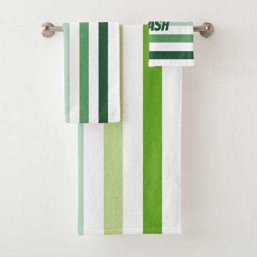 Trendy Green Stripes Bad Handdoek (Insitu)