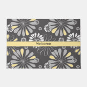 Trendy Grey and Yellow Floral Deurmat (Voorkant)