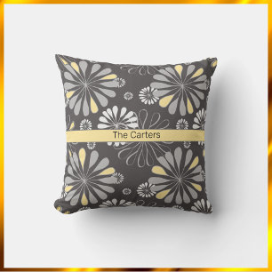 Trendy Grey and Yellow Floral Kussen