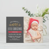 Trendy Grey baby geboorteaankondiging Feestdagenkaart (Staand voorkant)