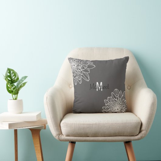 Trendy Grey met witte bloemen en naam Pillow Kussen (Stoel)