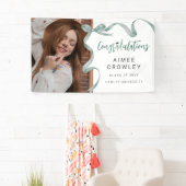 Trendy Groene Strik Afstudeerfoto Spandoek (Insitu)