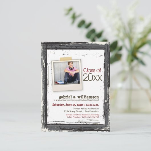 Trendy Grunge Afstuderen Aankondiging (leisteen) (Staand voorkant)