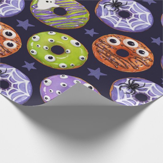 Trendy Halloween Spooky Donut Gift Wrapping Paper Cadeaupapier (Hoek)