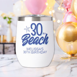 Trendy hand getrokken Doodle 30 is een strand verj