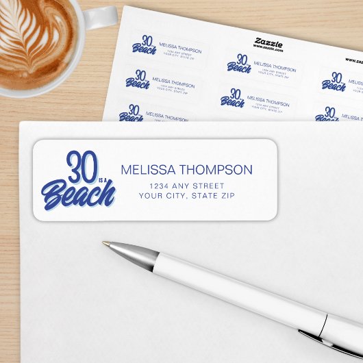 Trendy hand getrokken Doodle 30 is een strand verj Etiket