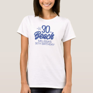 Trendy hand getrokken Doodle 30 is een strand verj T-shirt