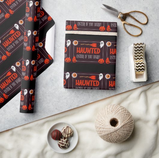 Trendy Haunted Halloween Quote Gift Cadeaupapier (Crafts)