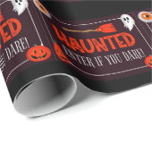 Trendy Haunted Halloween Quote Gift Cadeaupapier (Rol Hoek)