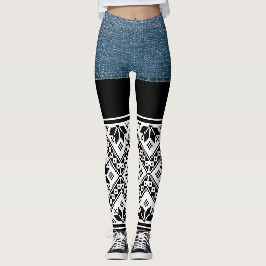 Trendy Jeans en het Bulgaarse Pattern Leggings (Voorkant)