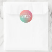Trendy Klasse van 2024 Roze Gradient Afstuderen Ronde Sticker (Tas)