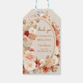 Trendy koperen blush en bordeaux bloemen salie cadeaulabel (Achterkant)