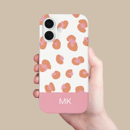 Trendy Leopard Monogram Initiaal iPhone 16 Hoesje