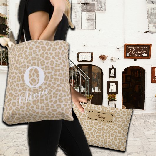 Trendy Leopard Print Custom Monogram & Naam Tote Bag