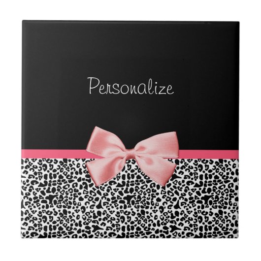 Trendy Leopard Print en roze lint met naam Tegeltje (Voorkant)