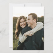 Trendy Light Grey Rustic Wood Script Photo Weddens Kaart (Achterkant)