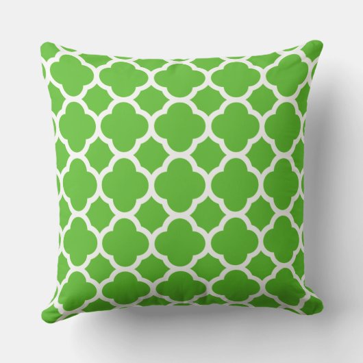Trendy Lime Green Quatrefoil Pattern Buitenkussen (Achterkant)