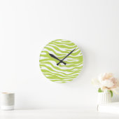 Trendy Lime Green Zebra Print Pattern Ronde Klok (Huis)