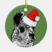 Trendy Llama en Santa Hat | Gepersonaliseerd Keramisch Ornament (Voorkant)