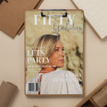 Trendy Magazine Hoesje | 50ste verjaardagsfeestje Kaart<br><div class="desc">"Maak je klaar om je grote dag te vieren met geliefden - het is tijd voor een verjaardagsfeestje als geen ander! Onze magazine cover thema foto-uitnodigingen voegen een chique en moderne flair toe aan uw evenement, zodat het een zal zijn om te onthouden. Personaliseer uw uitnodigingen met uw favoriete foto,...</div>