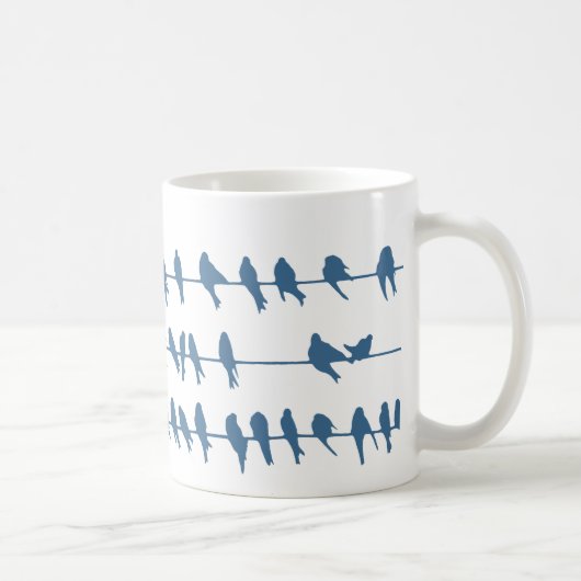 Trendy marineschwalvis slikt op draden van silhoue koffiemok (Rechts)