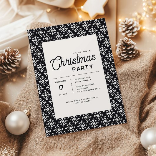Trendy Minimal Black and White Snowflake Christmas Kaart