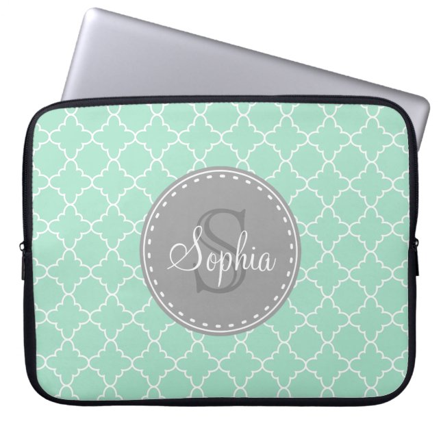 Trendy Mint Trellis Pattern Gray Monogram Laptop Sleeve (Voorkant)