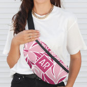 Trendy modern bloemmotief koele monogram roze   heuptasje