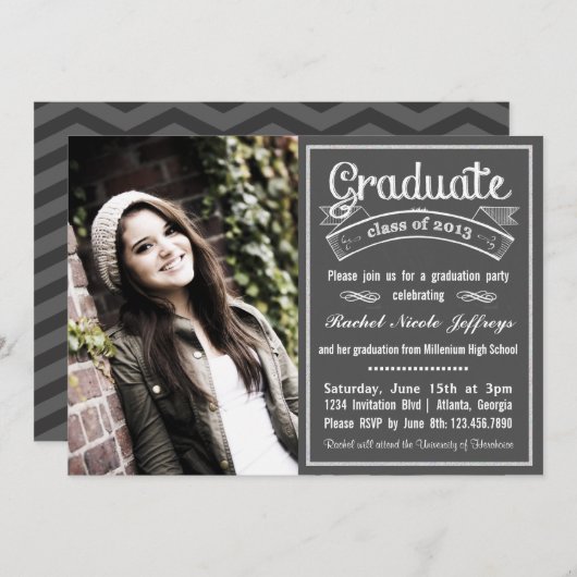 Trendy Modern Chalkboard Typography Afstuderen Kaart (Voorkant / Achterkant)