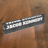 Trendy Modern Creative Bold Text Minimalist Grey Naambordje (Zijkant)