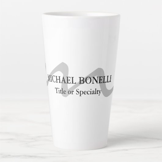 Trendy modern monogram initiaal professional latte mok (Voorkant)