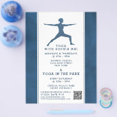 Trendy Modern Navy Blue Yoga Class Adverteren Flyer (Enkel)