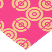 Trendy Modern Pink and Yellow Spring Medium Tafelloper (Hoek)