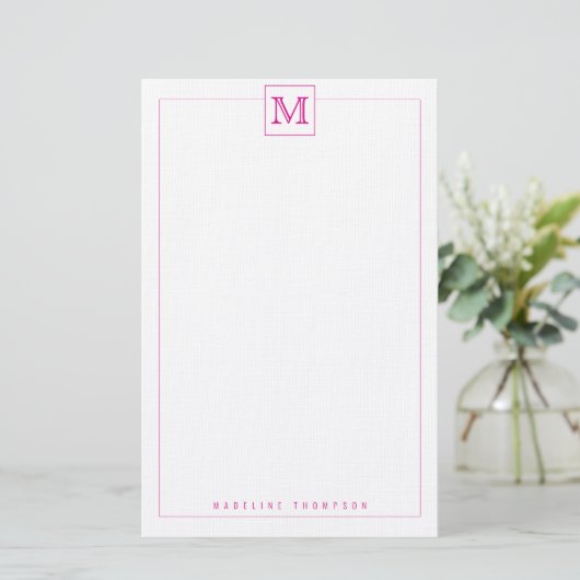 Trendy Modern Pink Initiaal Monogram Square border Briefpapier (Staand voorkant)
