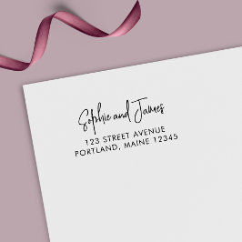 Trendy Modern Script Couple Name Return Address Zelfinktende Stempel