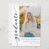 Trendy Modern Script Foto Afstudeer Uitnodiging (Voorkant)