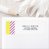 Trendy Modern Yellow and Paars Stripes Address Etiket (Insitu)