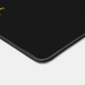 Trendy moderne gouden scriptnaam op zwarte bureaum bureaumat (Hoek)