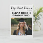 Trendy Moderne Krant Afstuderen Aankondiging (Staand voorkant)