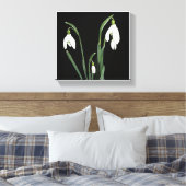 Trendy moderne minimalistische sneeuwklokbloem fin canvas afdruk (Insitu (Slaapkamer))