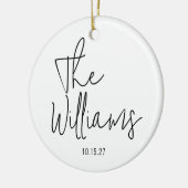 Trendy Moderne Zwarte en Witte Scriptie Bruiloft Keramisch Ornament (Links)