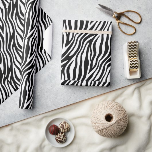 Trendy monochroom zebra streep cadeaupapier (Crafts)