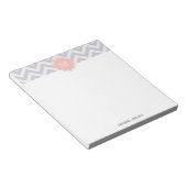Trendy Monogram Gray White Peach Chevron Pattern Notitieblok (Schuin)