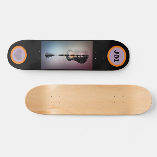 Trendy Monogrammed Skateboard met Guitar (Horizontaal)