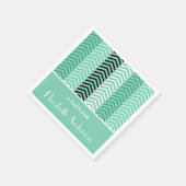 Trendy Muntgroene Chevron Strepen Met Naam Servetten (Hoek)