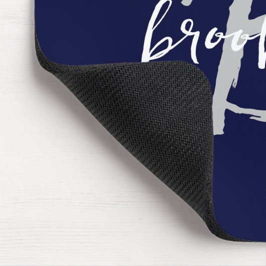 Trendy Navy Blauw Grijs Wit Script Monogram Muismat (Hoek)