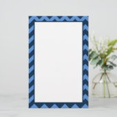 Trendy Navy & Light Blue Chevron Pattern Briefpapier (Staand voorkant)