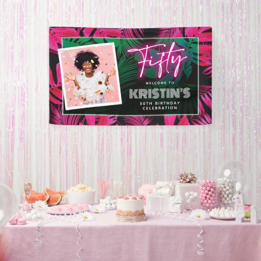 Trendy Neon Pink Tropical 50th Verjaardag Welkom Spandoek (Feest)