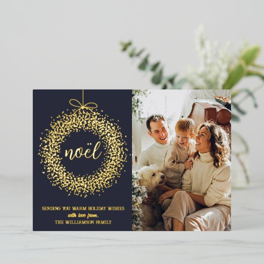Trendy Noël Wreath kerstfoto Real Folie Feestdagenkaart (Staand Voorkant)