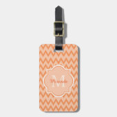 Trendy Oranje Chevron Zigzag Name en Monogram Bagagelabel (Voorkant verticaal)